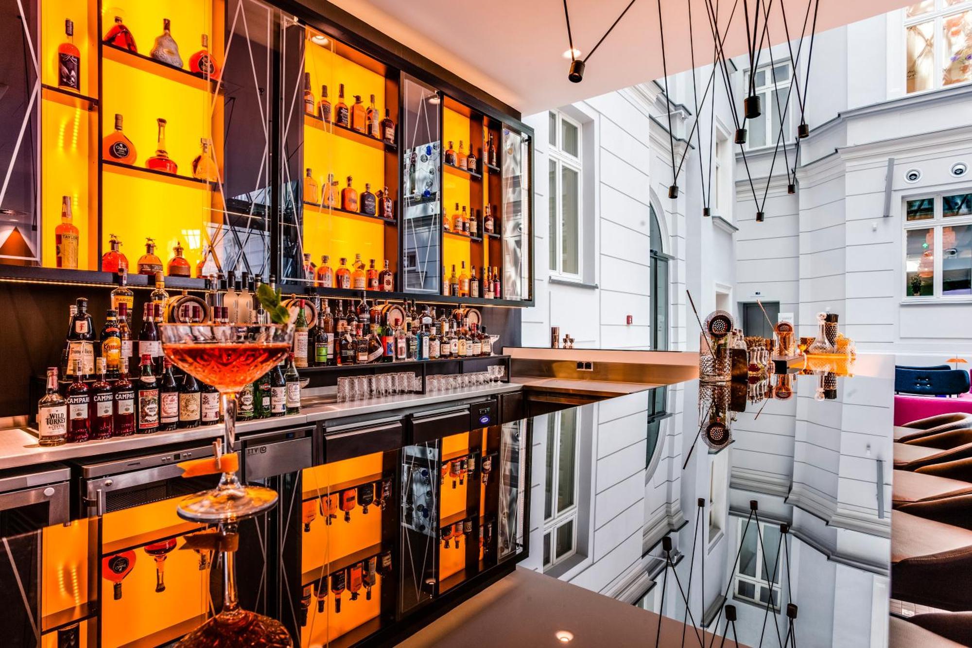 Hotel Indigo Warsaw Nowy Swiat By Ihg Ngoại thất bức ảnh