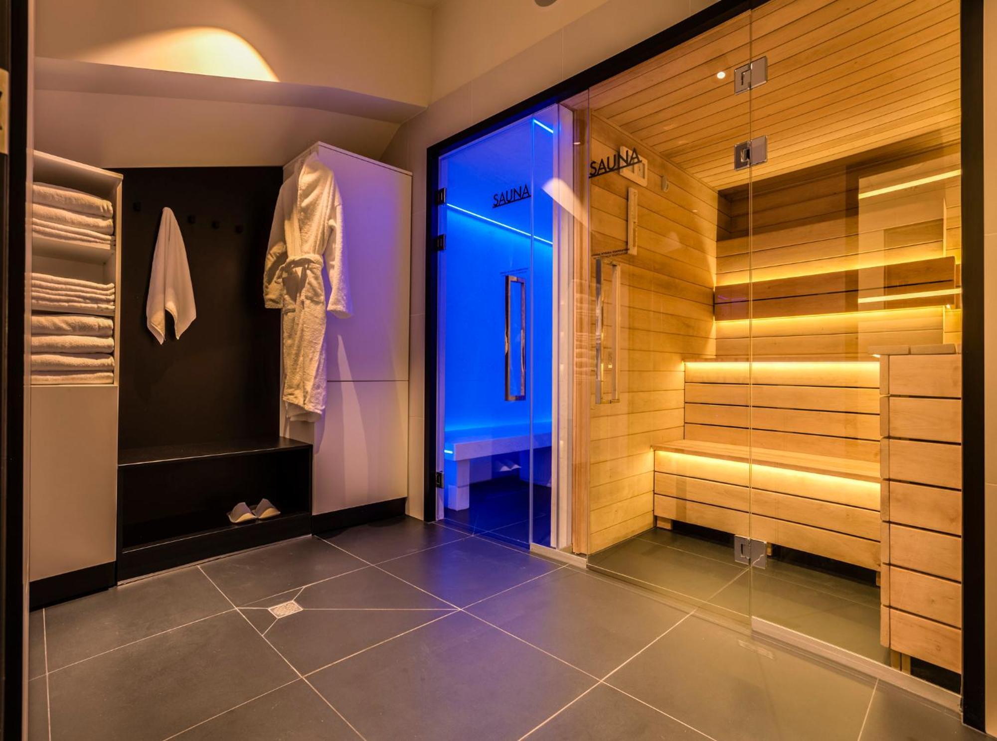 Hotel Indigo Warsaw Nowy Swiat By Ihg Ngoại thất bức ảnh